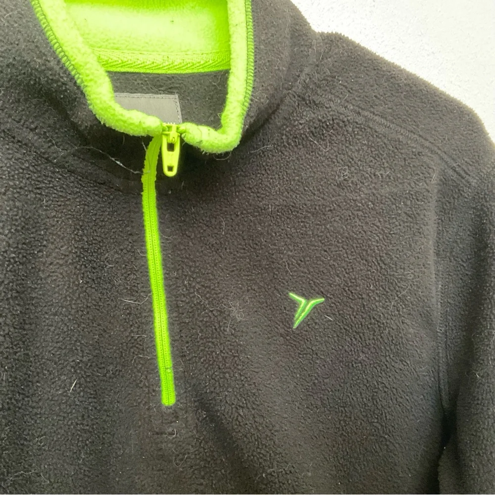 Old Navy Black Fleece Quarter Zip With Neon Green Trim Size XL Kid's Warm Layer